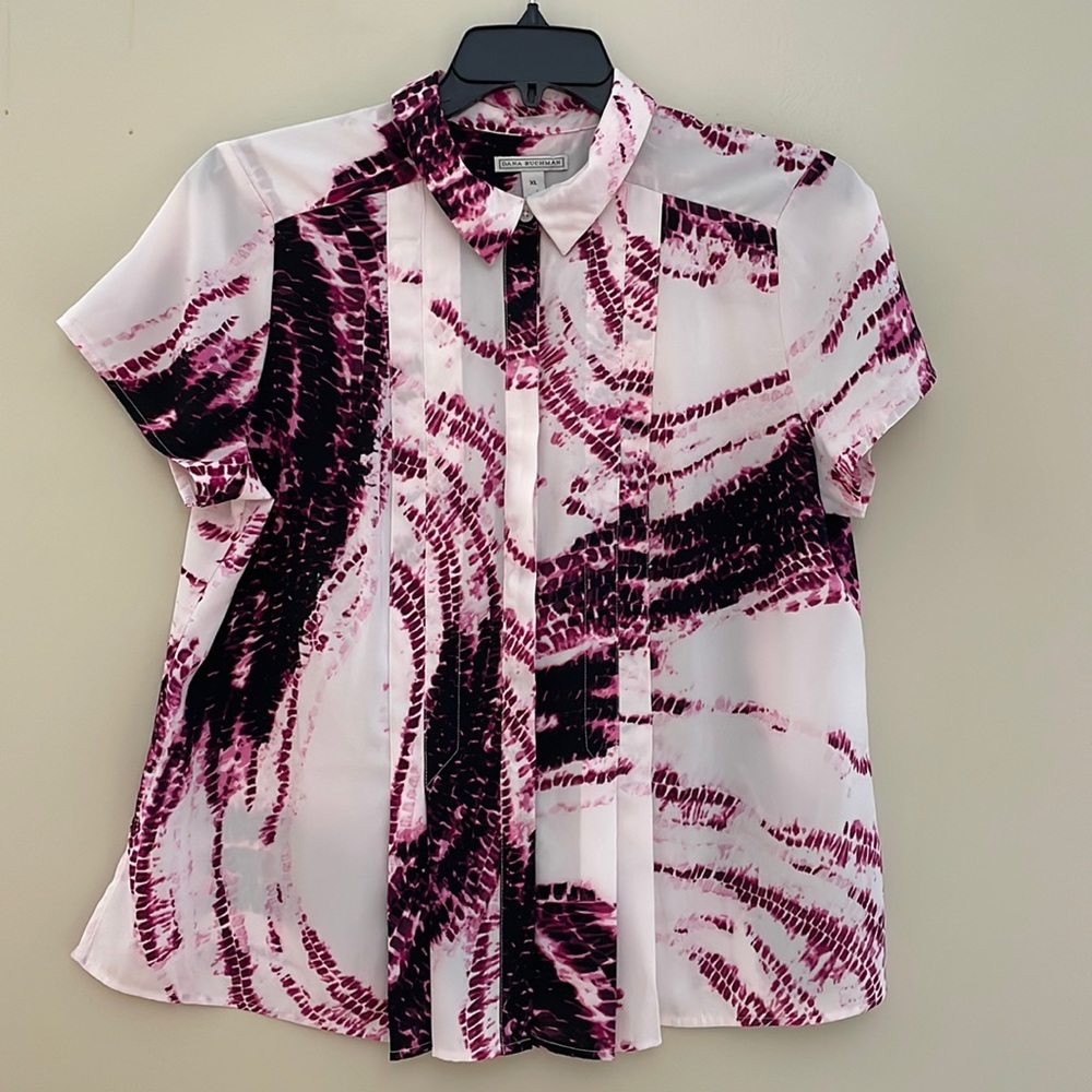 DANA BUCHMAN Top/ Blouse